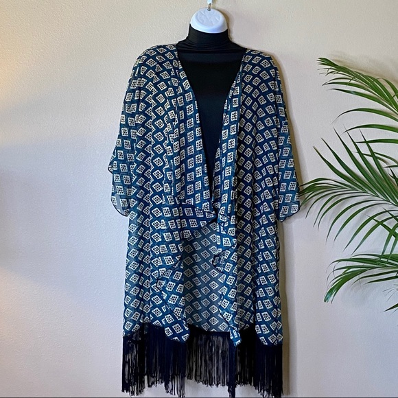 LuLaRoe Accessories - LuLaRoe Large Teal Monroe Kimono